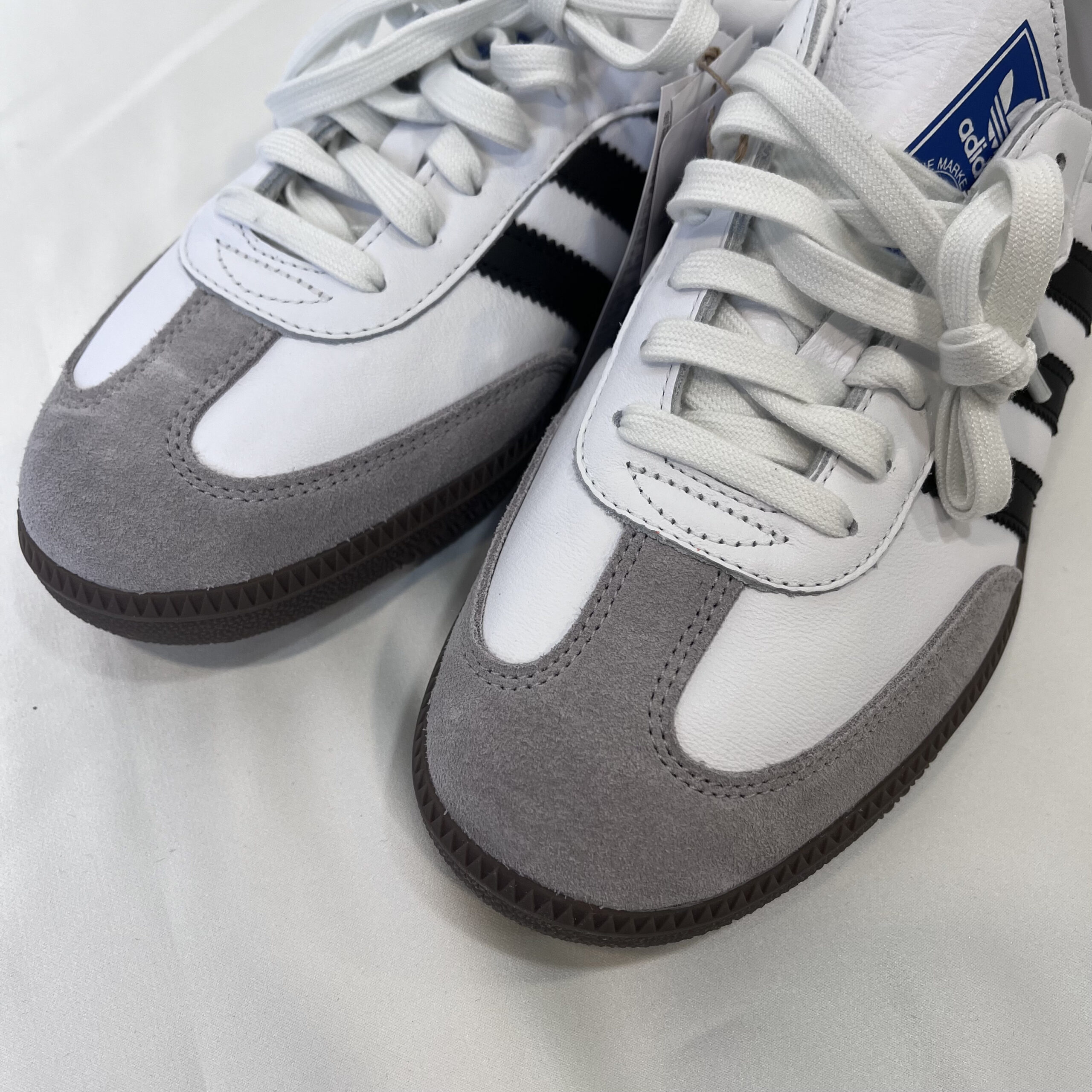 【開箱】adidas Samba OG｜今年爆紅的德訓鞋，磨腳、版型、穿搭一次聊透