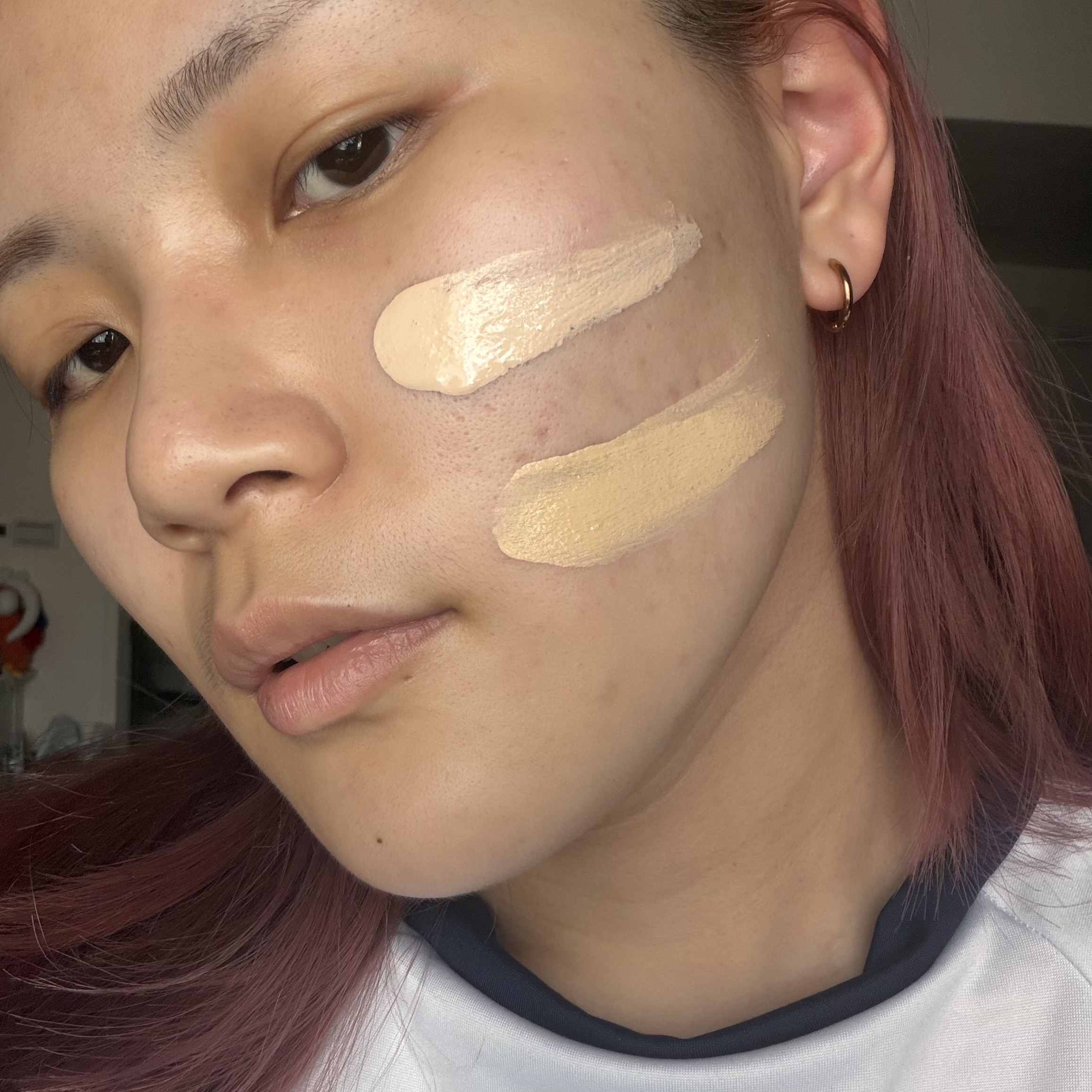 黃金雙萃精華粉底液8小時實測真的有嚇到我！克蘭詩把黃金雙萃精華直接做成粉底？！